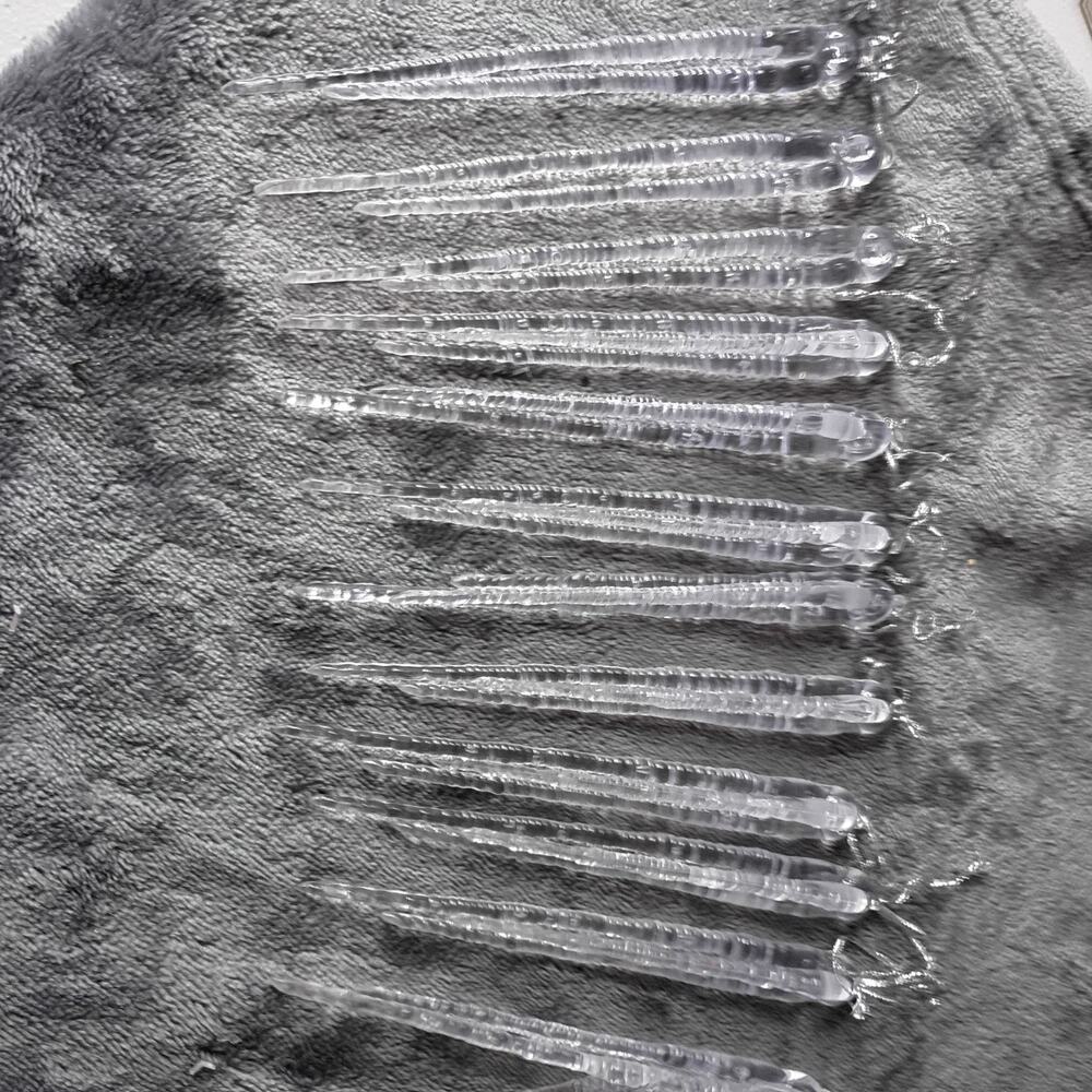 Lot 12 Clear Icicle Ornaments